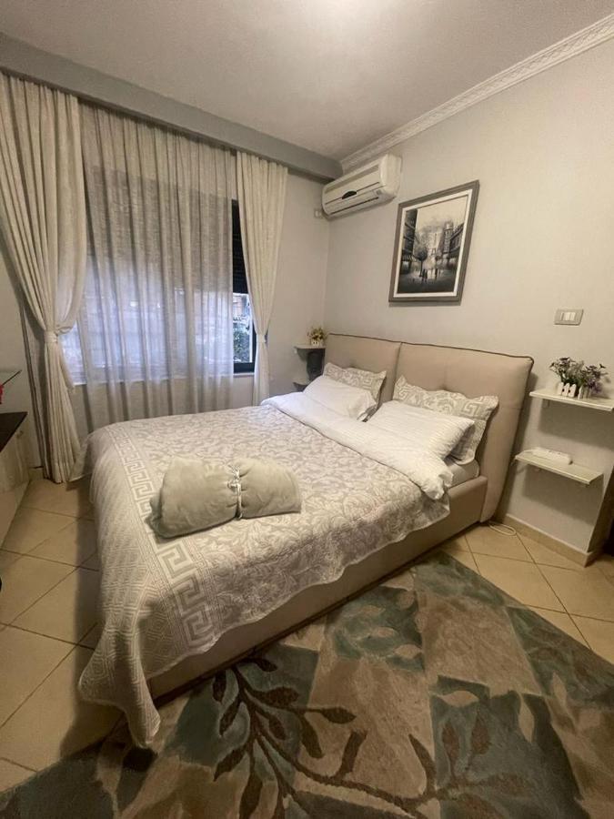 Nice Central Apartment In Tirana City Exterior photo